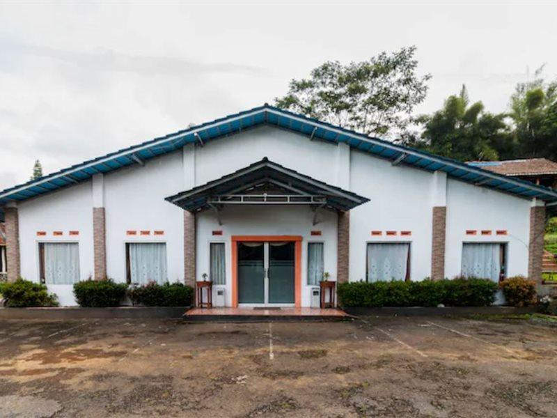 Reddoorz Plus At Grand Yustik Sukabumi Εξωτερικό φωτογραφία
